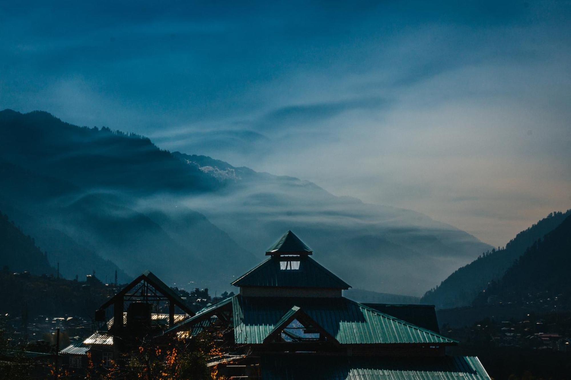 The Homstel Manali Albergue Exterior foto