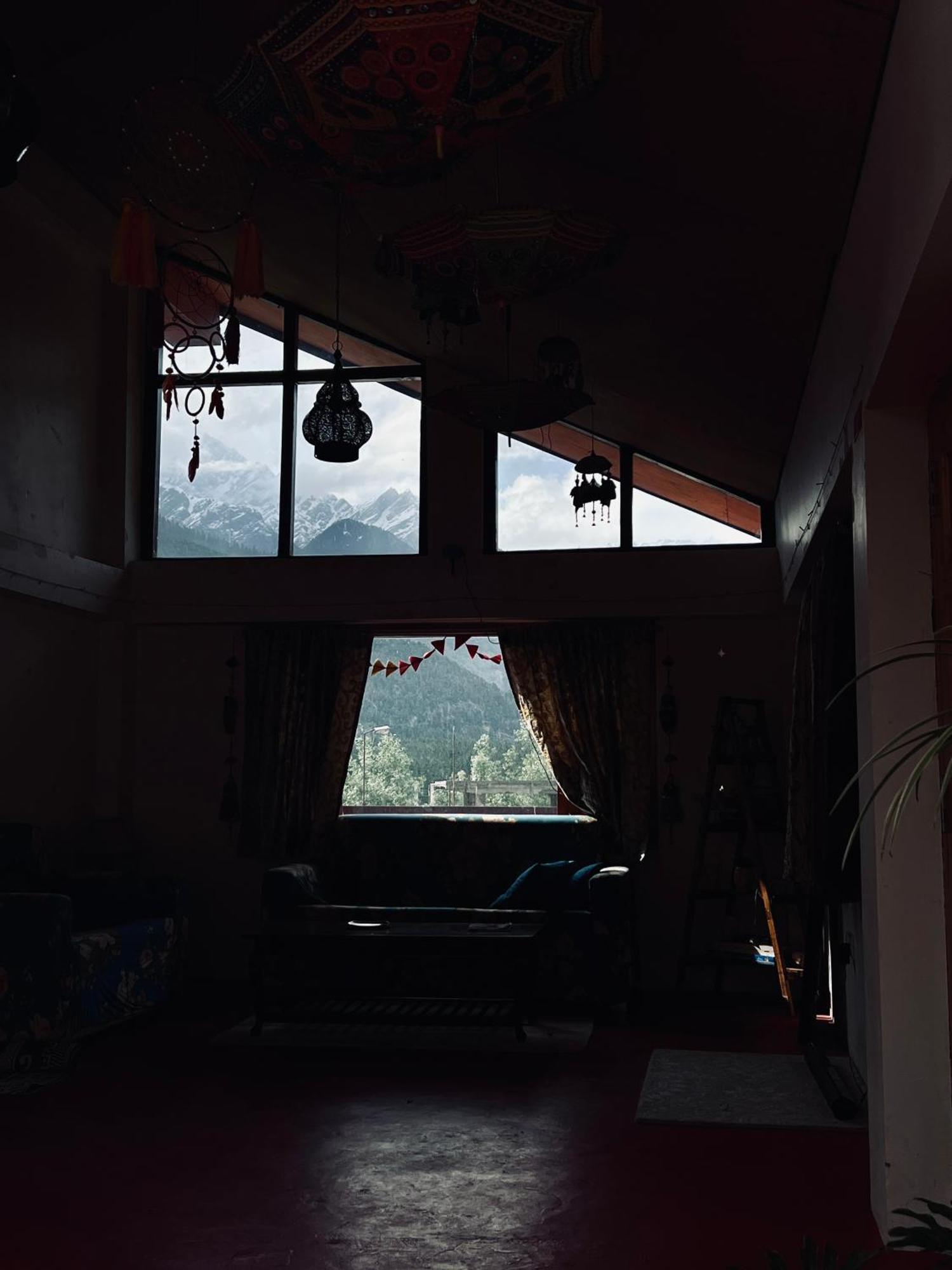 The Homstel Manali Albergue Exterior foto